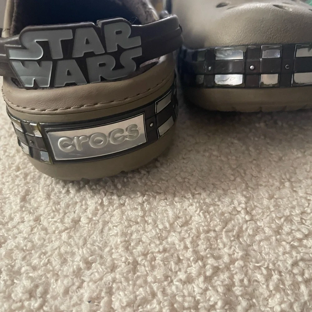 Crocs - Picture 5 of 11